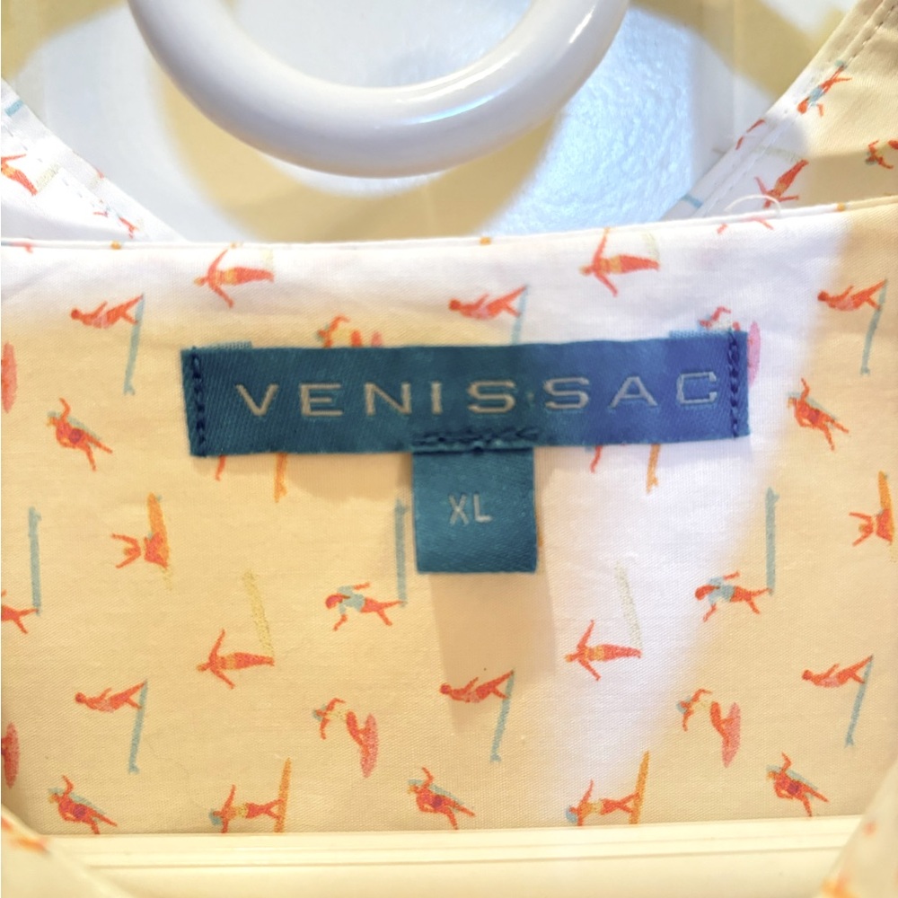 Men’s XL shirt. Venissac Brand. NWOT.